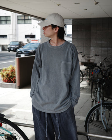 ANACHRONORM ピグメントダイ ポケット ロングスリーブTシャツ グレー | コットン天竺 特殊顔料染め オリジナルカラー ローゲージ