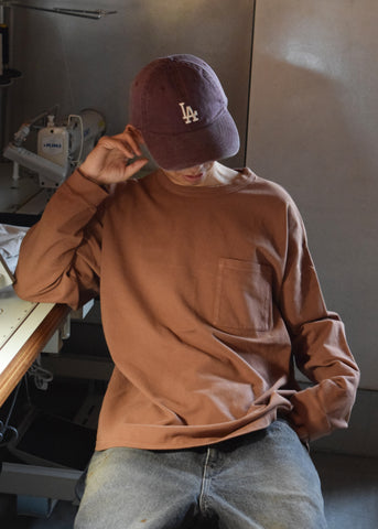 ANACHRONORM モスステッチ ポケット ロングスリーブTシャツ ブラウン | 40/2カノコ 超長綿 硫化染め シルク光沢 ドレープ 日本製
