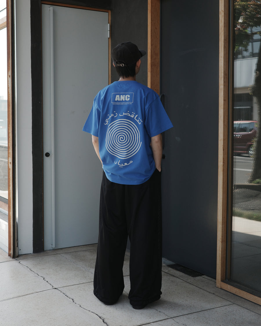 ANACHRONORM ヴォルテックス プリント 半袖Tシャツ ブルー | 90年代 音楽カルチャー グラフィック 渦 コットン100%