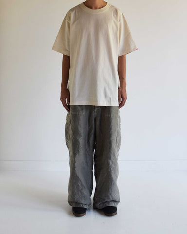 ANACHRONORM ANSE サイドベンツ ショートスリーブTシャツ ナチュラル | 18/1 COTTON USA認証 米綿 ANACHRONORMオリジナルファブリック リジット サステナブル