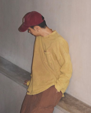 ANACHRONORM モスステッチ ダメージ ポケット ロングスリーブTシャツ ライトブラウン | 40/2カノコ 超長綿 硫化染め サステナブルブリーチ ダメージ加工 一点一点 日本製