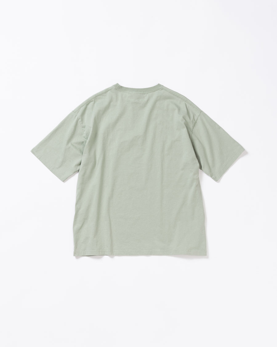 ANACHRONORM マンチェスター プリント ショートスリーブTシャツ グリーン | 5.6oz 天竺 ヘビーウェイト ワンウォッシュ グラデーションプリント 90sカルチャー