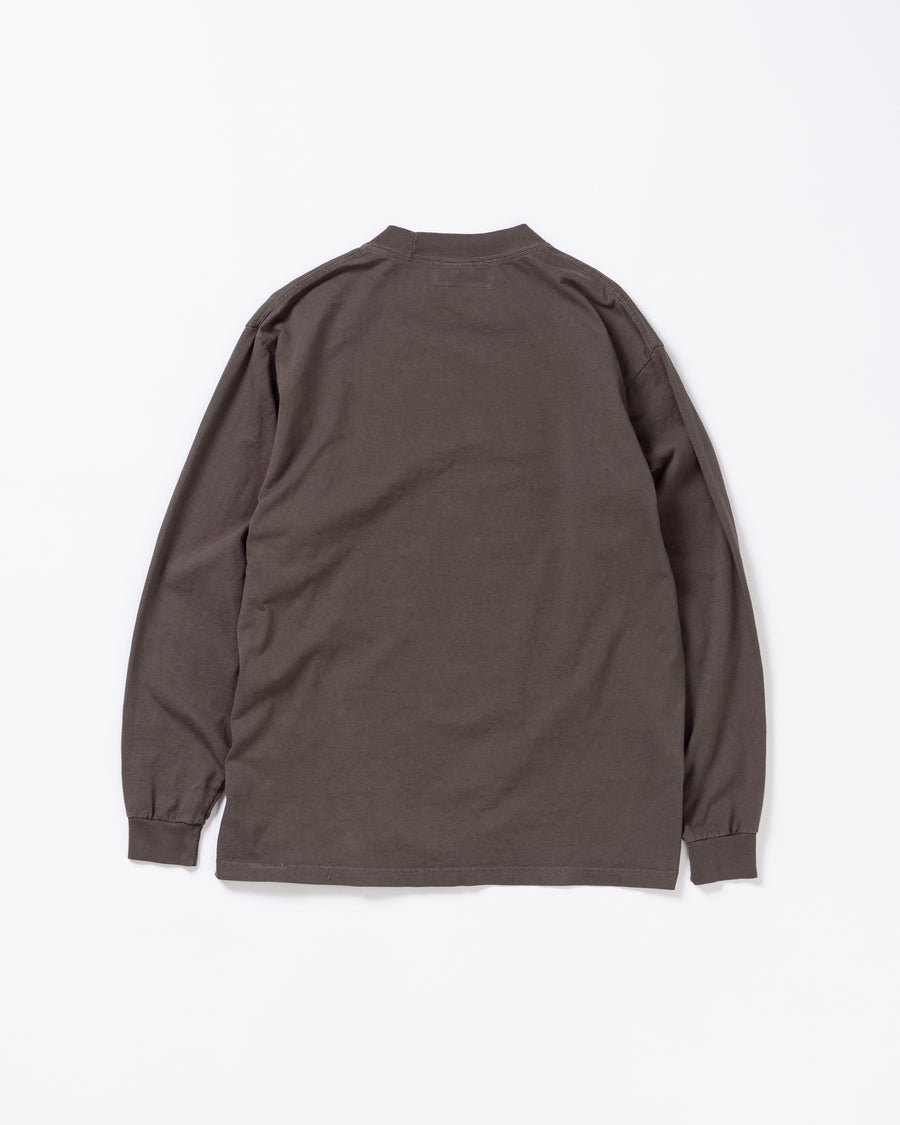 ANACHRONORM スーベニア ロングスリーブTシャツ モカ | 7.5oz オープンエンド糸 顔料染め マンチェスター ネブワース 90sカルチャー
