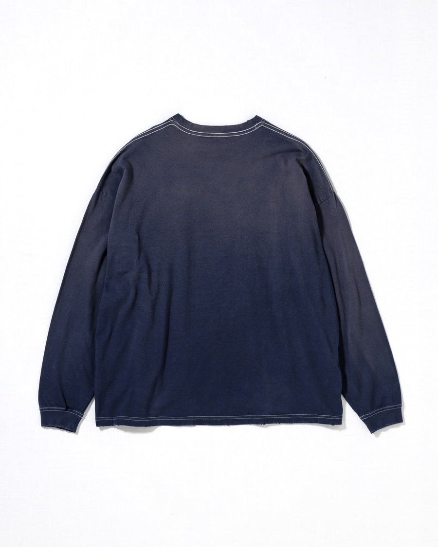 ANACHRONORM ダイド カスタムカー グラフィック ロングスリーブTシャツ ダスティネイビー | 5.6ozコーマ天竺 アメリカンカルチャーモチーフ 特殊染色 変色加工 一点一点