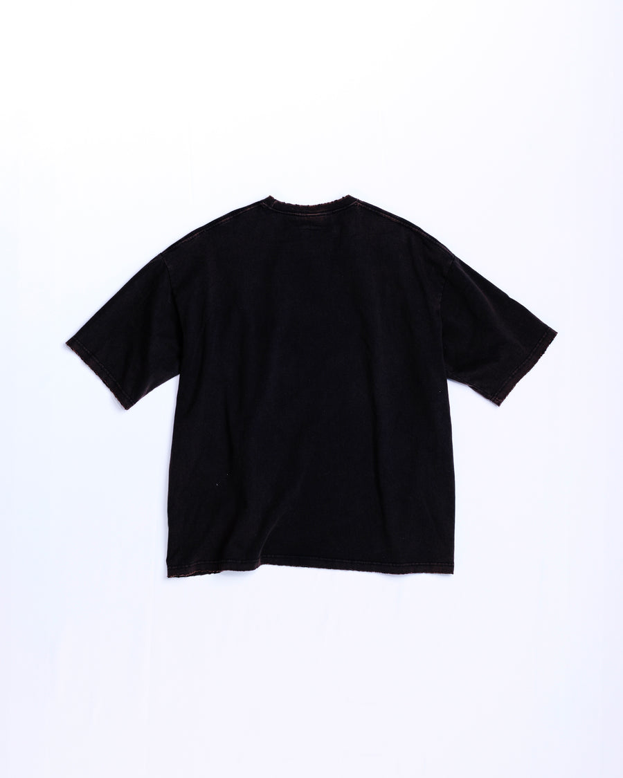 ANACHRONORM ダメージ エンブロイダリー ショートスリーブTシャツ ブラック | 5.6oz 天竺 ヘビーウェイト 硫化染め サステナブルブリーチ ダメージ加工 ワンポイント刺繍 一点一点