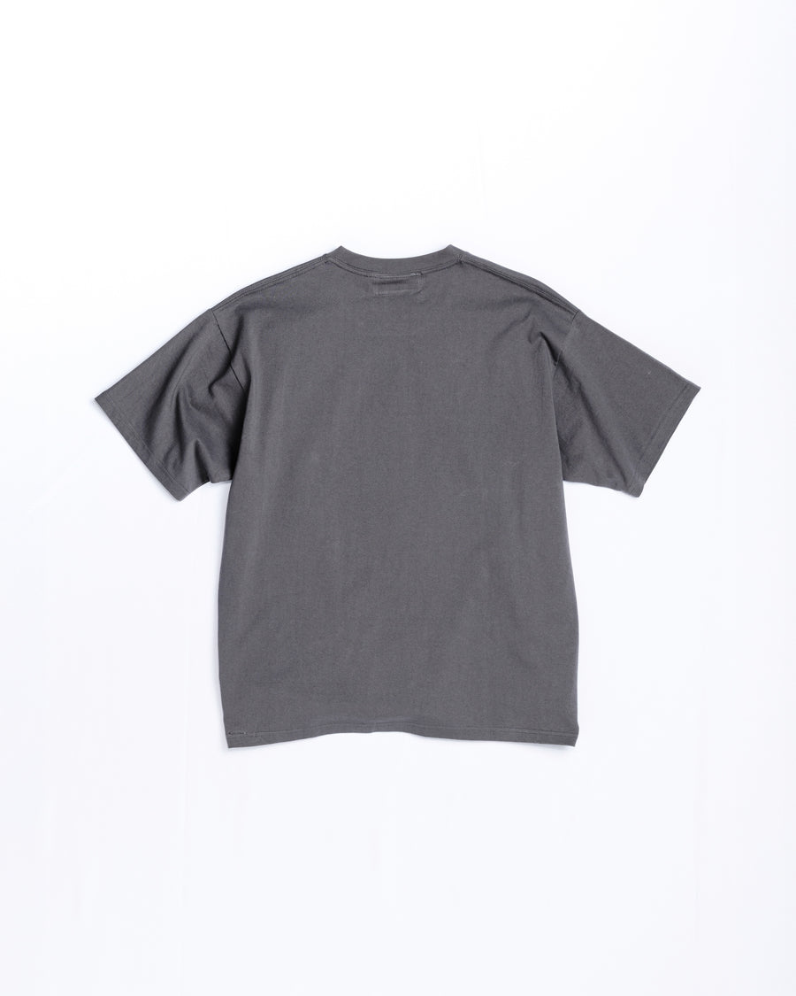 ANACHRONORM スタンダード 刺繍 半袖Tシャツ チャコール | ロゴ刺繍 ステイフレッシュコットン 抗菌防臭 リラックスシルエット