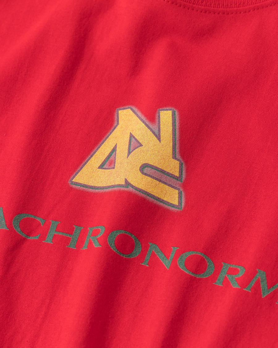 ANACHRONORM リワインドカルチャー ショートスリーブTシャツ レッド | 6.2oz 天竺 コーマ糸 グラフィックプリント 90s音楽カルチャー