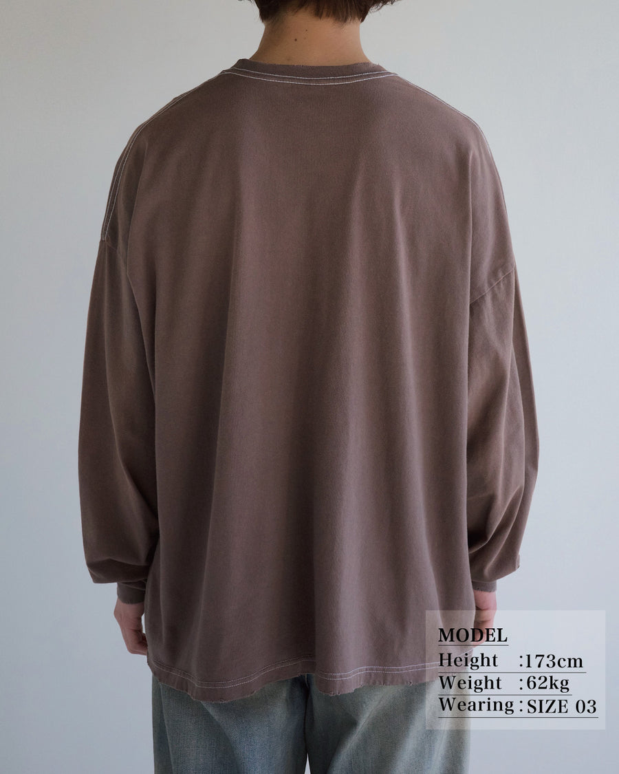 ANACHRONORM ダイド カスタムカー グラフィック ロングスリーブTシャツ ダスティブラウン | 5.6ozコーマ天竺 アメリカンカルチャーモチーフ 特殊染色 変色加工 一点一点