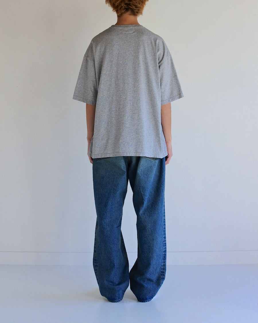 ANACHRONORM マンチェスター プリント ショートスリーブTシャツ アッシュグレー | 5.6oz 天竺 ヘビーウェイト ワンウォッシュ グラデーションプリント 90sカルチャー