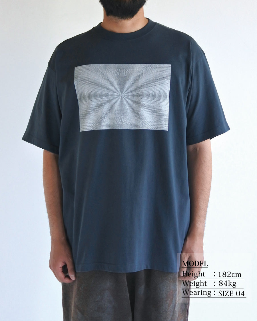 ANACHRONORM ソニックフォーム プリント 半袖Tシャツ スティール | 90年代 音楽カルチャー 音波 グラフィック コットン100%