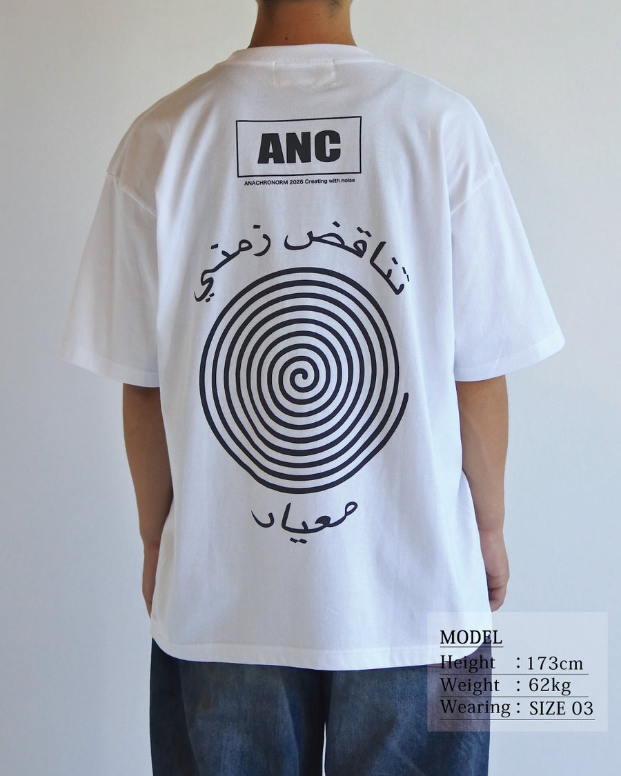 ANACHRONORM ヴォルテックス プリント 半袖Tシャツ ホワイト | 90年代 音楽カルチャー グラフィック 渦 コットン100%